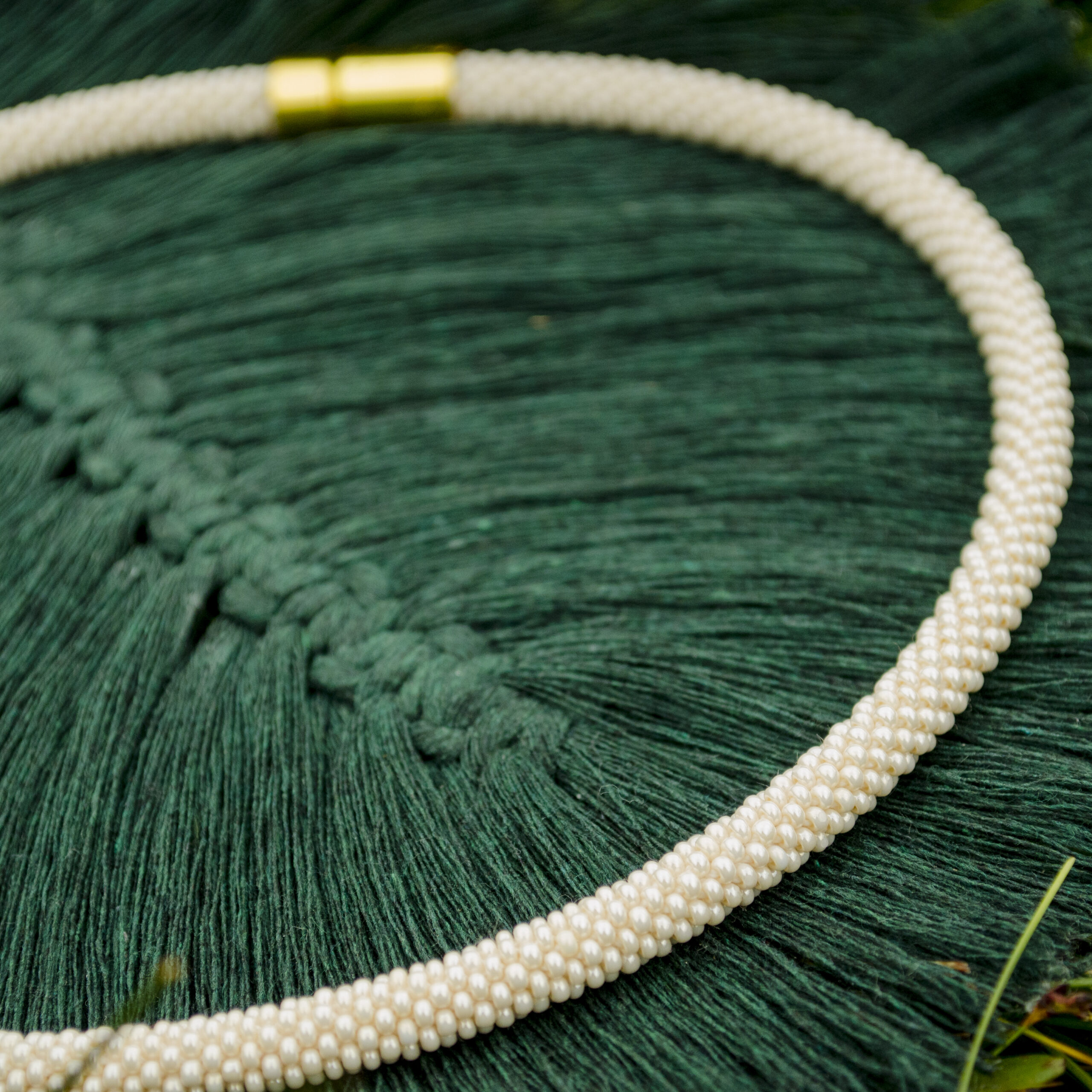 Beige Thin Necklace Nude Memory Wire Choker Seed Beaded Ivory Cream Necklace Minimalist Choker Crochet Sand Rope Delicate Daisy Neck Piece - Image 12