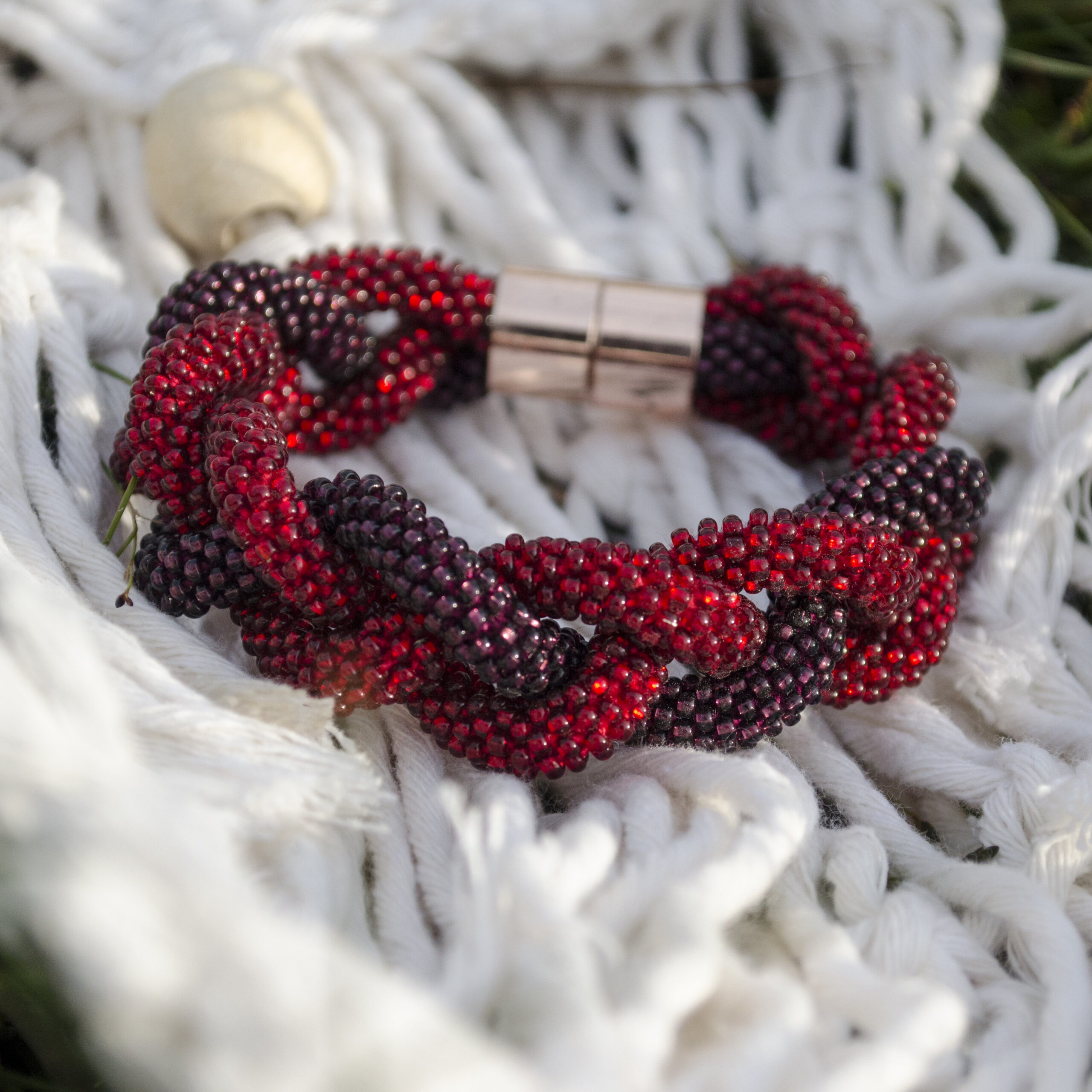 Red Violet Purple Braided Bracelet Seed Beaded Elegant Crochet Bangle Bicolor Magnetic Clasp Woman Festive Armband Handmade Crocheted Rope - Image 6