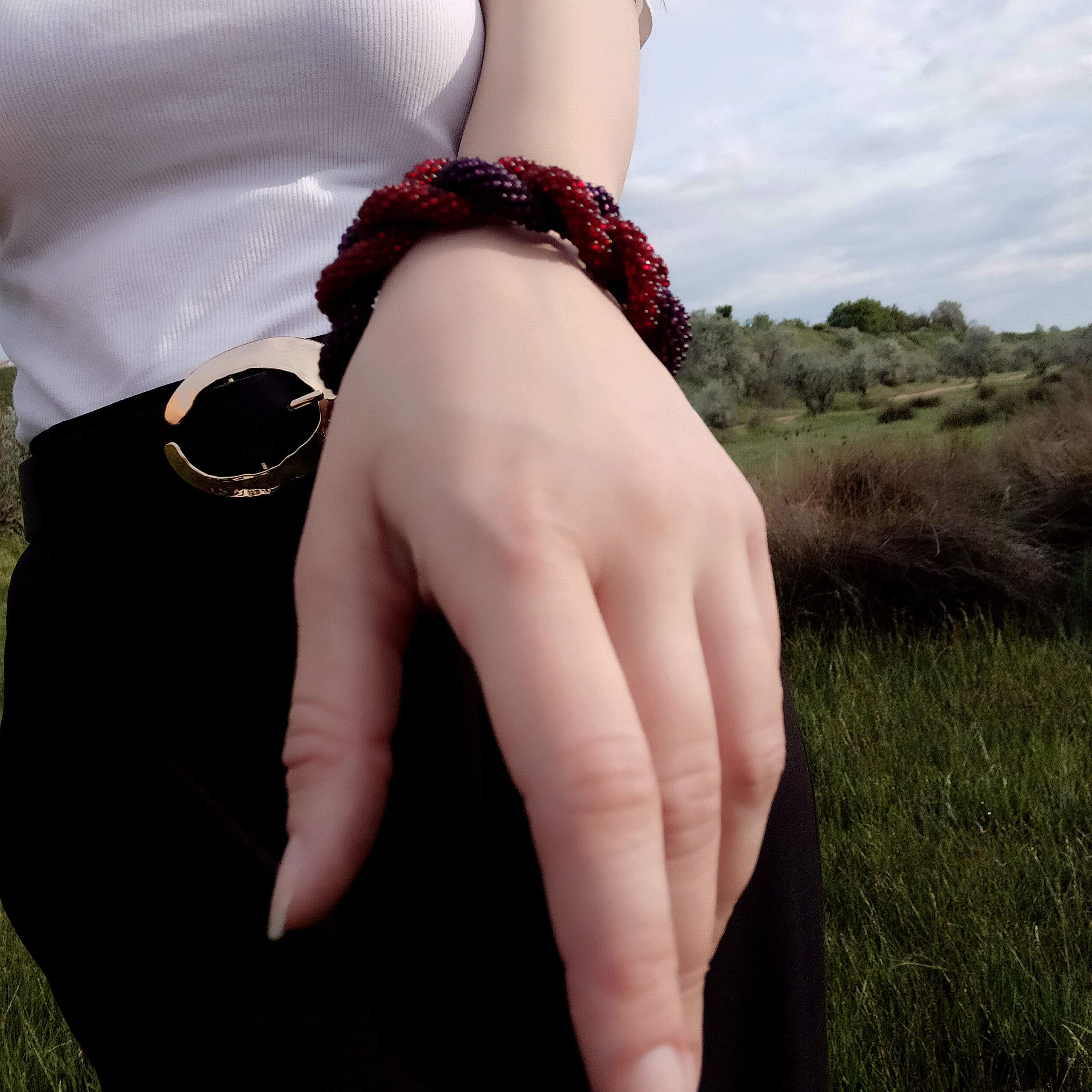 Red Violet Purple Braided Bracelet Seed Beaded Elegant Crochet Bangle Bicolor Magnetic Clasp Woman Festive Armband Handmade Crocheted Rope - Image 3