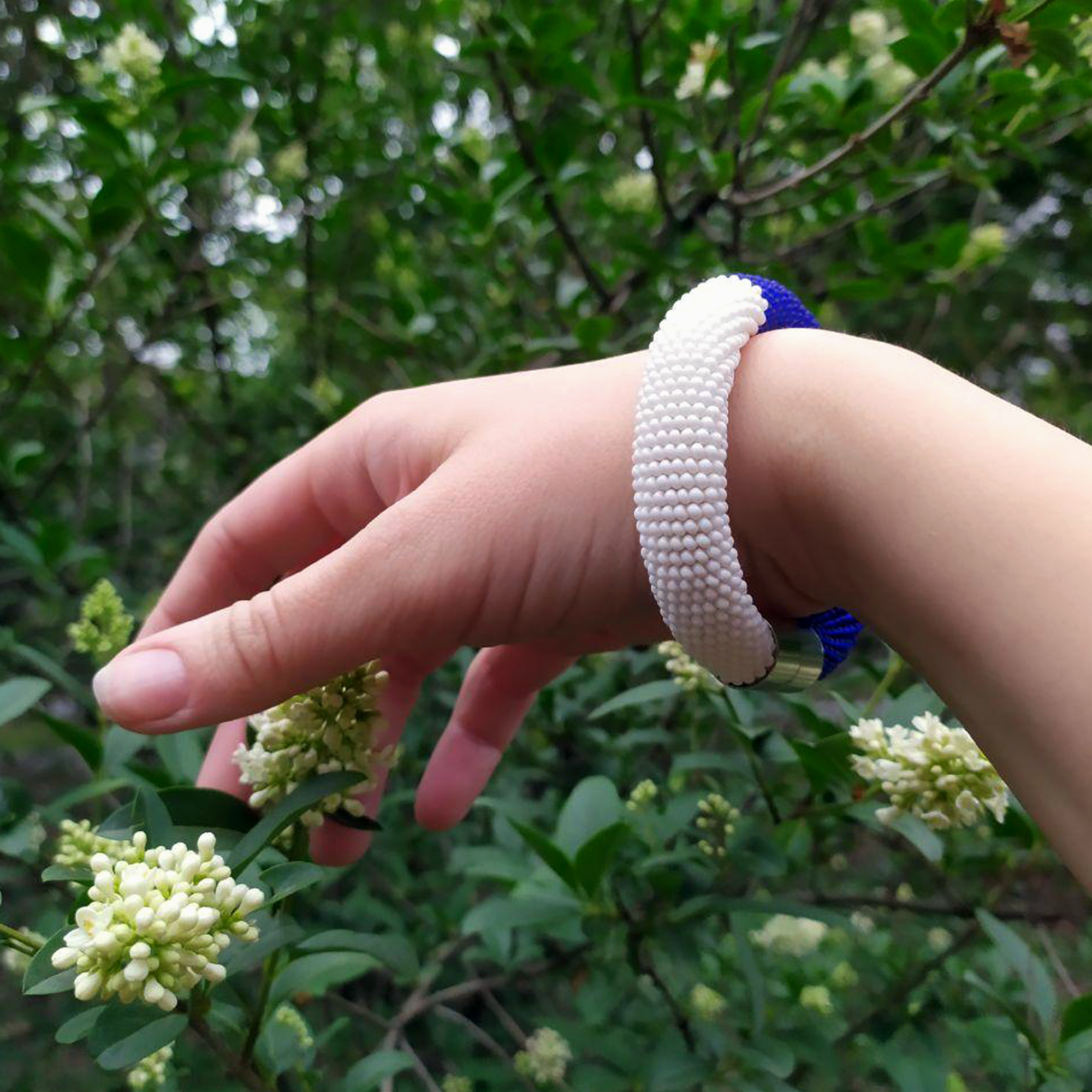 White Matte Royal Blue Seed Bead Crocheted Bangle Thick Bracelet Bicolor Magnetic Clasp Handwoven Elegant Classic Delicate Boho Gift for Her - Image 2