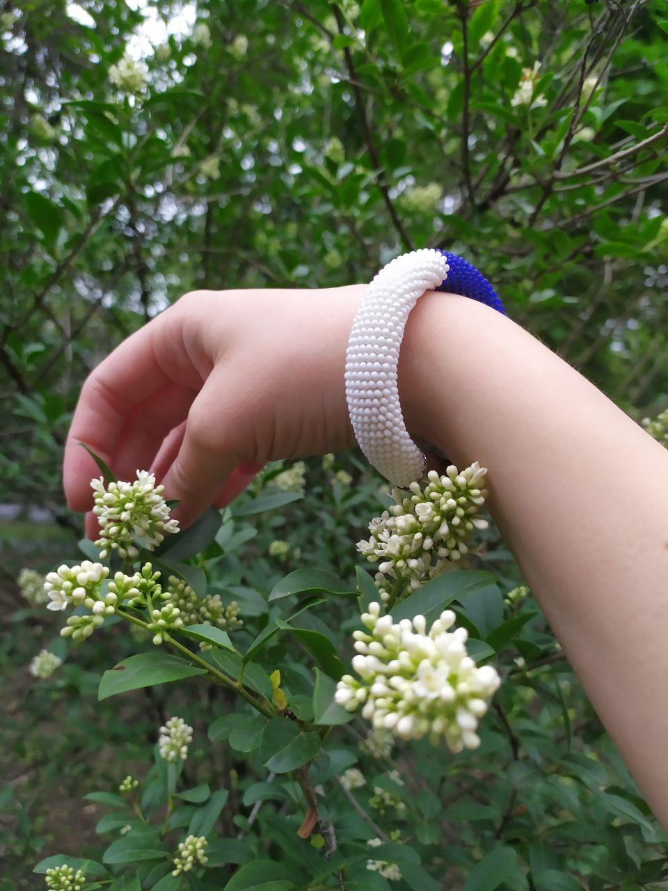 White Matte Royal Blue Seed Bead Crocheted Bangle Thick Bracelet Bicolor Magnetic Clasp Handwoven Elegant Classic Delicate Boho Gift for Her - Image 5