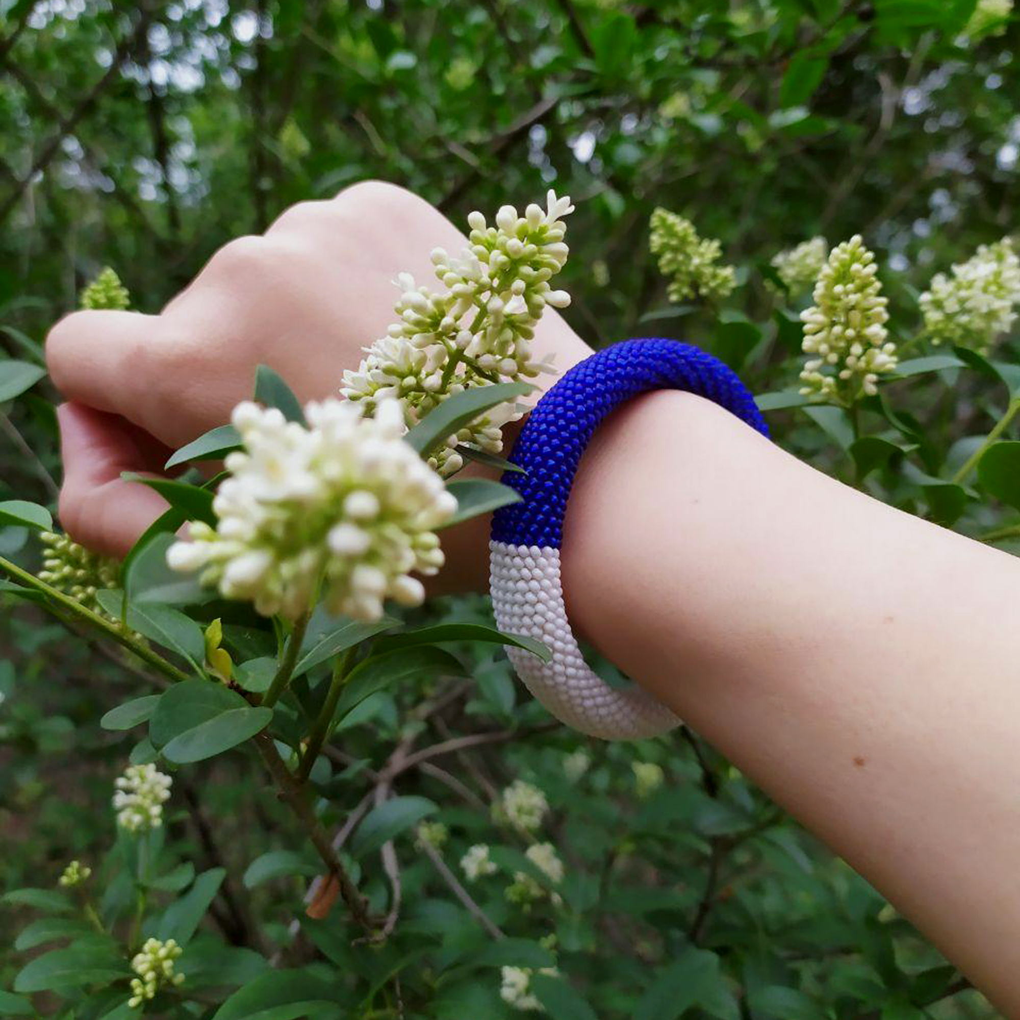 White Matte Royal Blue Seed Bead Crocheted Bangle Thick Bracelet Bicolor Magnetic Clasp Handwoven Elegant Classic Delicate Boho Gift for Her - Image 4
